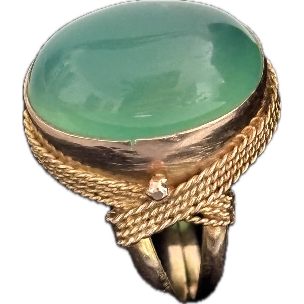 16k Gold Dyed Chalcedony Ring size 7.75